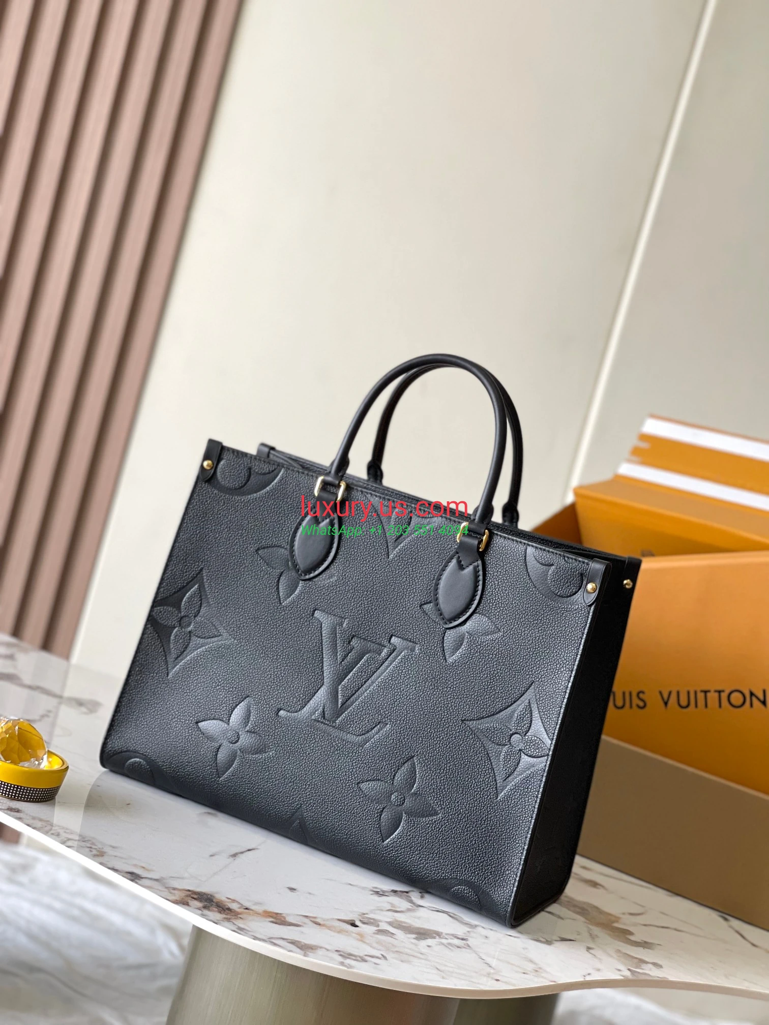 LOUISVUITTON OnTheGo M45595 35x27x14 cm Black - Replica Bag high-quality replicas, exquisite design, perfect details. LOUISVUITTON OnTheGo M45595 35x27x14 cm Black - Replica Bag high-quality replicas, exquisite design, perfect details.