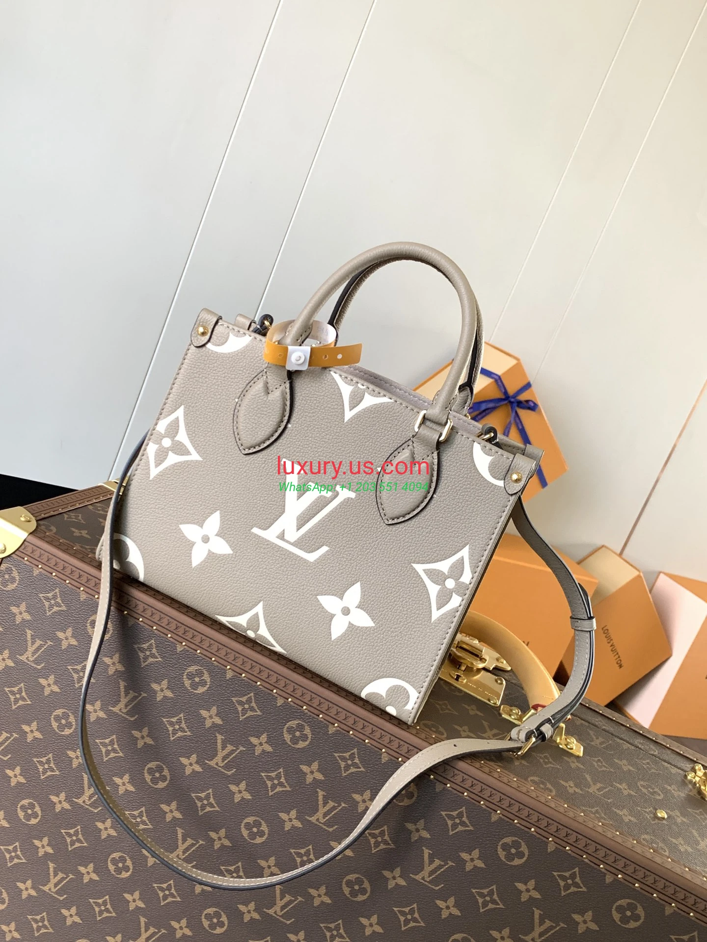 LOUISVUITTON OnTheGo M45779 25.0 x 11.0 x 19.0 cm - Replica Bag high-quality replicas, exquisite design, perfect details. LOUISVUITTON OnTheGo M45779 25.0 x 11.0 x 19.0 cm - Replica Bag high-quality replicas, exquisite design, perfect details.