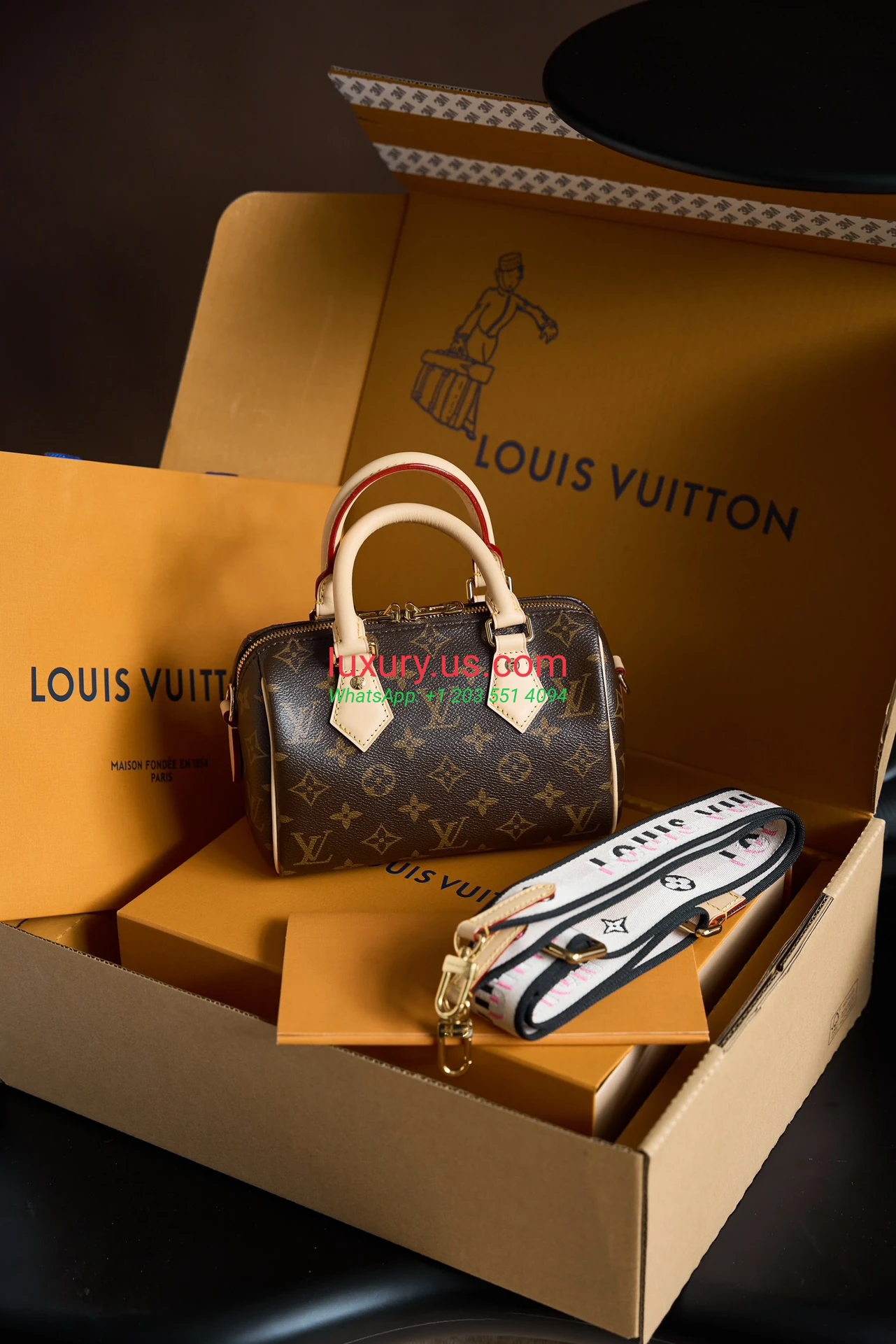 LOUISVUITTON Speedy M46222 20.5x13.5x12 cm - Replica Bag high-quality replicas, exquisite design, perfect details. LOUISVUITTON Speedy M46222 20.5x13.5x12 cm - Replica Bag high-quality replicas, exquisite design, perfect details.