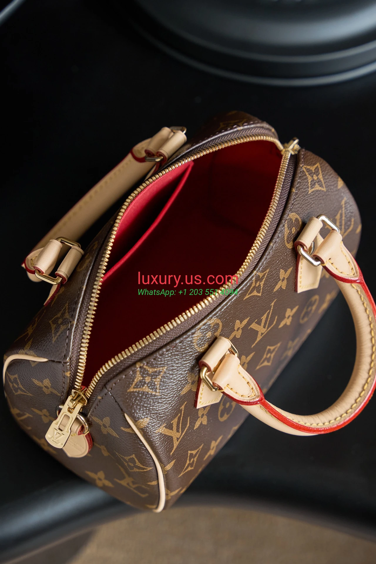 LOUISVUITTON Speedy M46222 20.5x13.5x12 cm - Replica Bag high-quality replicas, exquisite design, perfect details. LOUISVUITTON Speedy M46222 20.5x13.5x12 cm - Replica Bag high-quality replicas, exquisite design, perfect details.