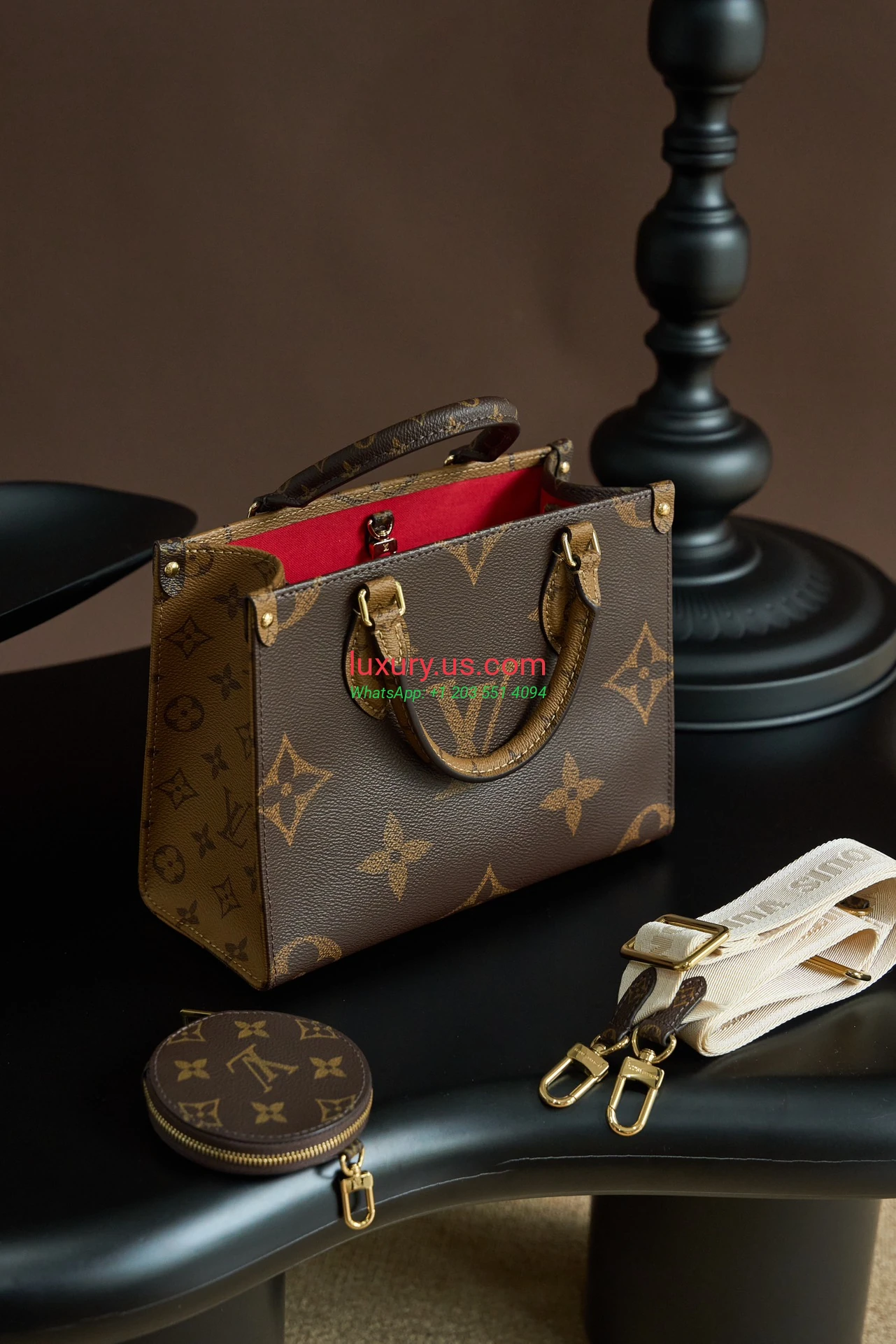 LOUISVUITTON OnTheGo M46373 25x19x11.5 cm - Replica Bag high-quality replicas, exquisite design, perfect details. LOUISVUITTON OnTheGo M46373 25x19x11.5 cm - Replica Bag high-quality replicas, exquisite design, perfect details.