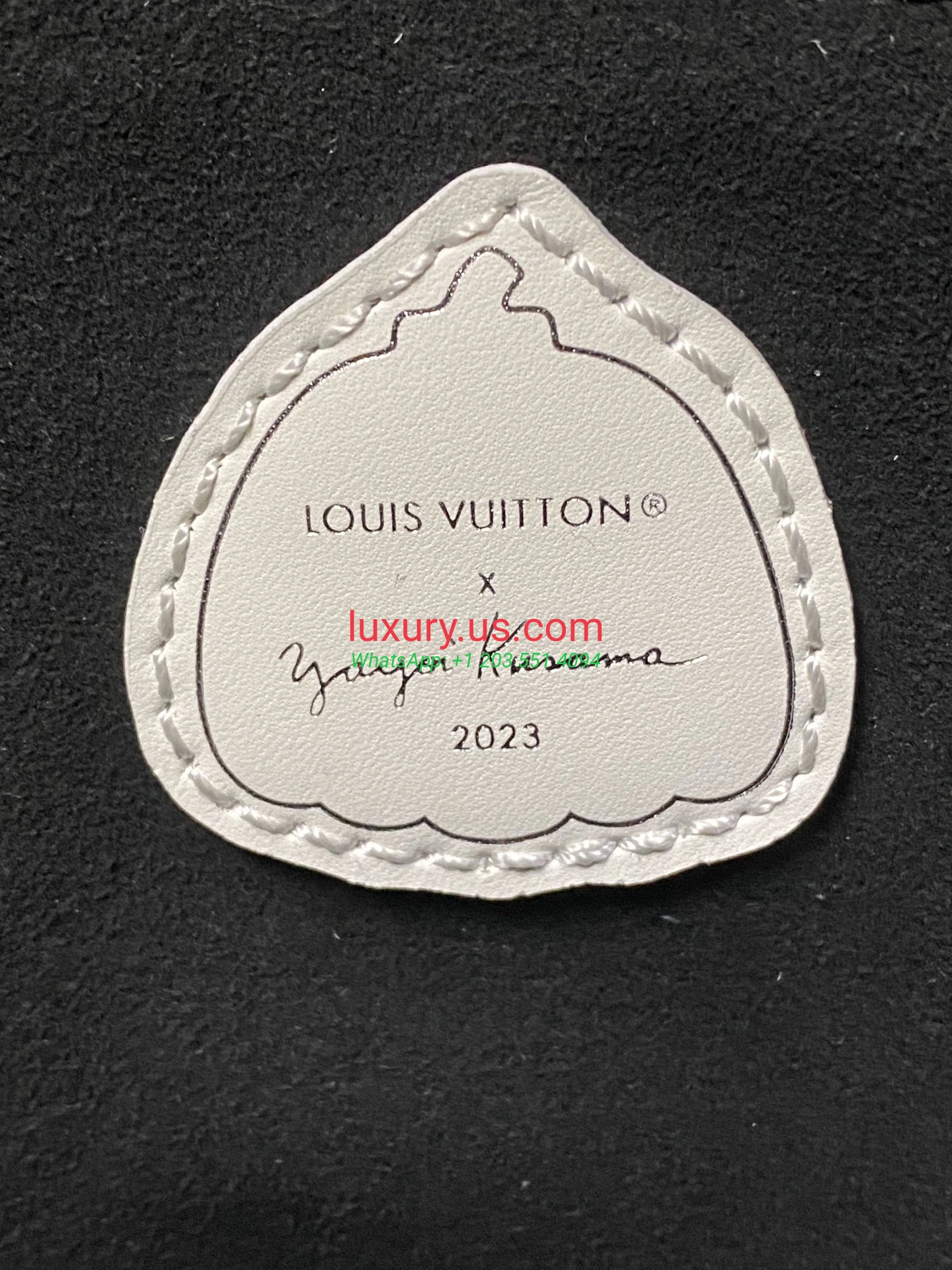 LOUISVUITTON Neverfull M46390 31x28x14 cm Black - Replica Bag high-quality replicas, exquisite design, perfect details. LOUISVUITTON Neverfull M46390 31x28x14 cm Black - Replica Bag high-quality replicas, exquisite design, perfect details.