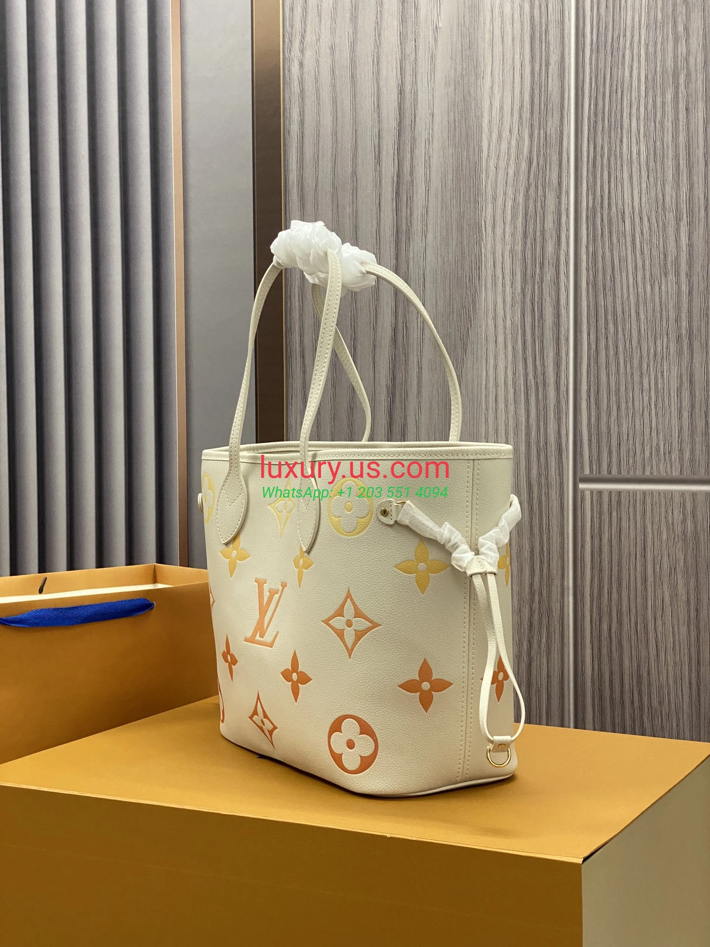 LOUISVUITTON Neverfull M46516 31x28x14 cm Off-White - Replica Bag high-quality replicas, exquisite design, perfect details. LOUISVUITTON Neverfull M46516 31x28x14 cm Off-White - Replica Bag high-quality replicas, exquisite design, perfect details.
