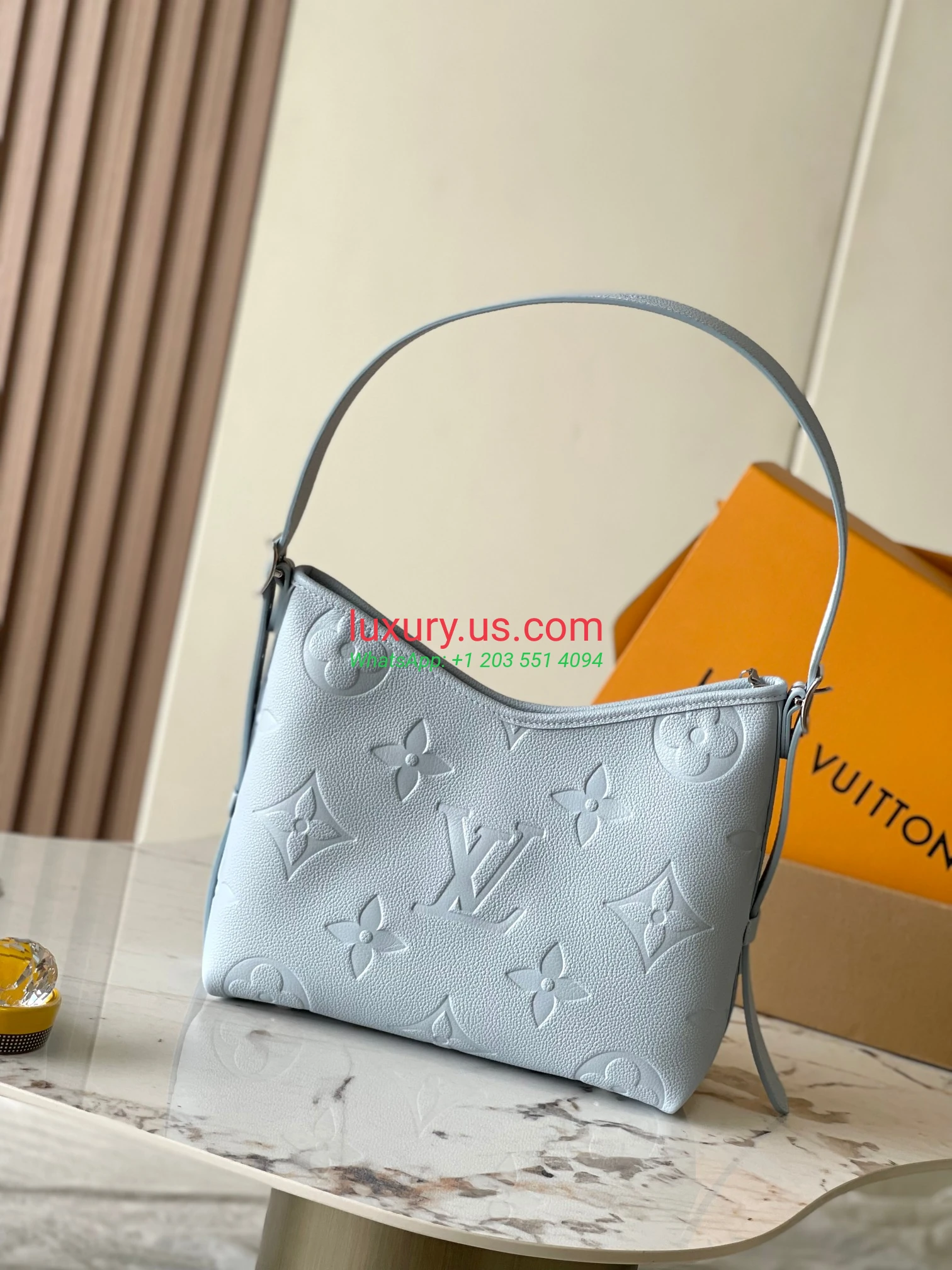 LOUISVUITTON CarryAll M46673 29x24x12 cm Blue - Replica Bag high-quality replicas, exquisite design, perfect details. LOUISVUITTON CarryAll M46673 29x24x12 cm Blue - Replica Bag high-quality replicas, exquisite design, perfect details.