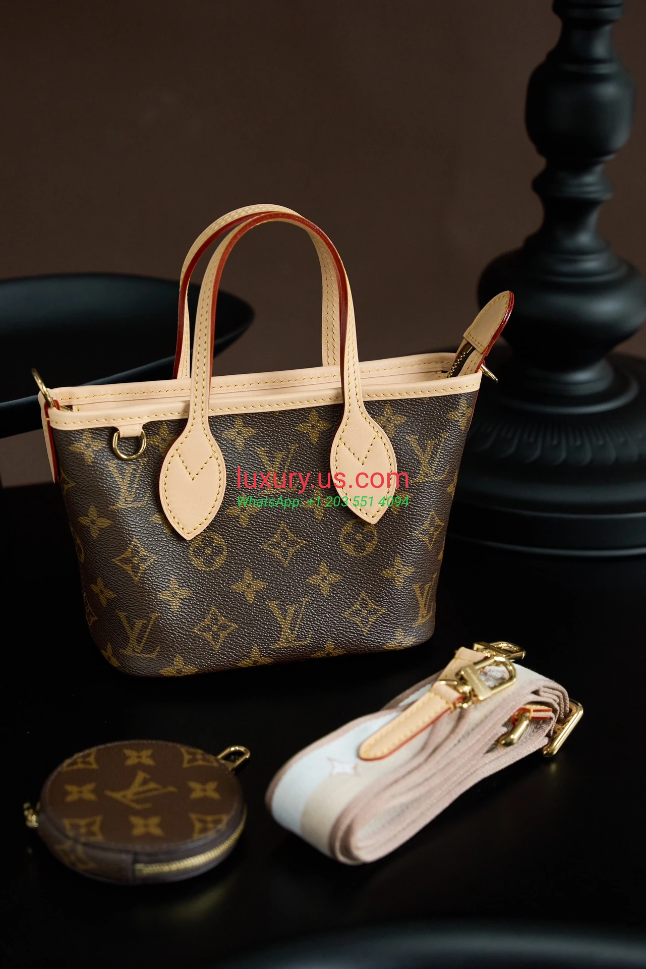 LOUISVUITTON Neverfull M46705 24x14x9 cm - Replica Bag high-quality replicas, exquisite design, perfect details. LOUISVUITTON Neverfull M46705 24x14x9 cm - Replica Bag high-quality replicas, exquisite design, perfect details.