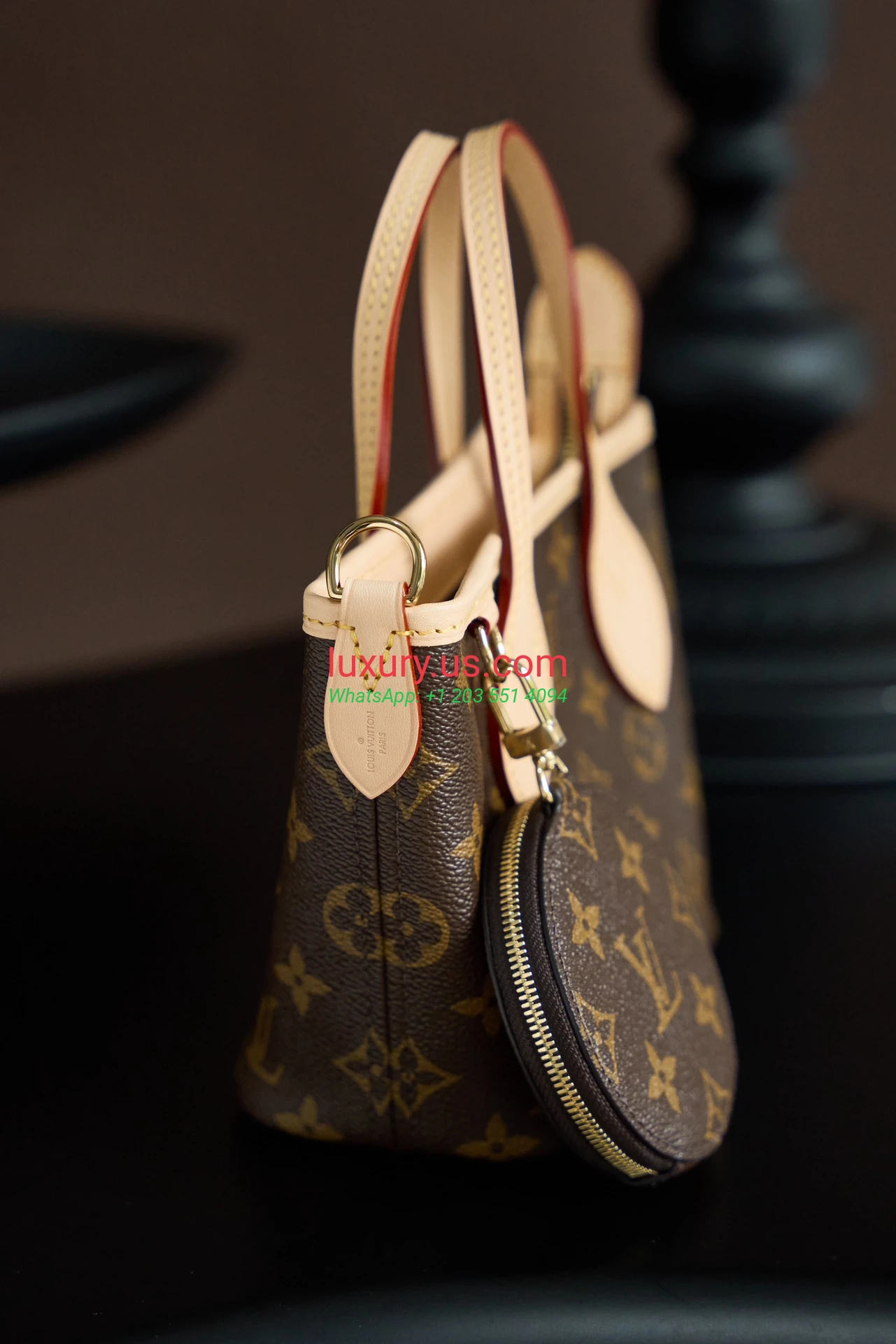 LOUISVUITTON Neverfull M46705 24x14x9 cm - Replica Bag high-quality replicas, exquisite design, perfect details. LOUISVUITTON Neverfull M46705 24x14x9 cm - Replica Bag high-quality replicas, exquisite design, perfect details.