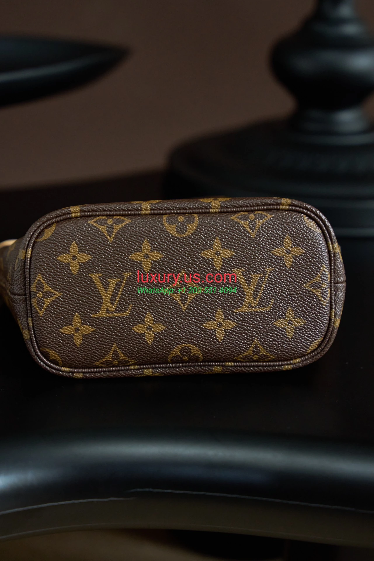 LOUISVUITTON Neverfull M46705 24x14x9 cm - Replica Bag high-quality replicas, exquisite design, perfect details. LOUISVUITTON Neverfull M46705 24x14x9 cm - Replica Bag high-quality replicas, exquisite design, perfect details.