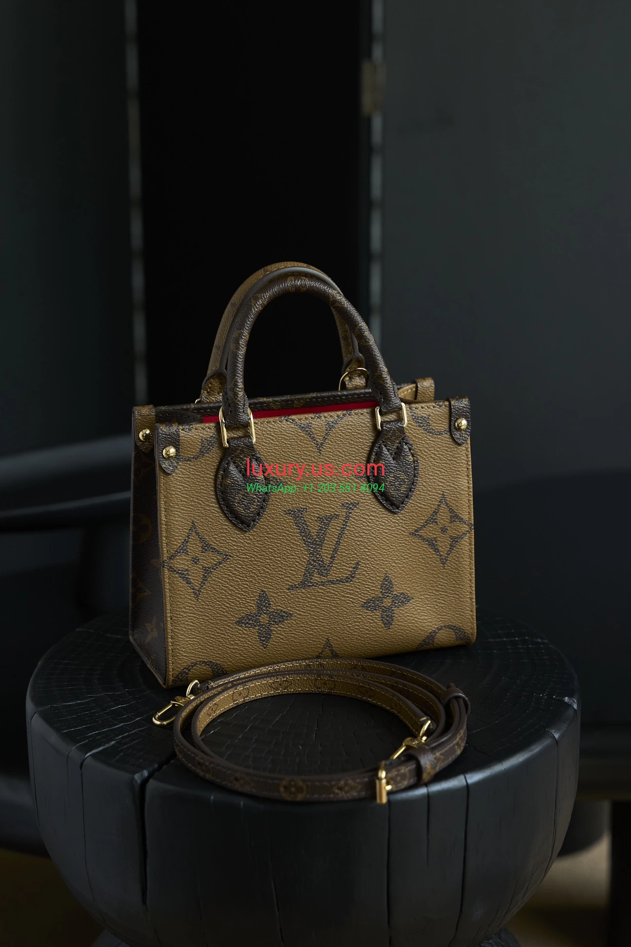 LOUISVUITTON OnTheGo M46839 20x15x9 cm - Replica Bag high-quality replicas, exquisite design, perfect details. LOUISVUITTON OnTheGo M46839 20x15x9 cm - Replica Bag high-quality replicas, exquisite design, perfect details.