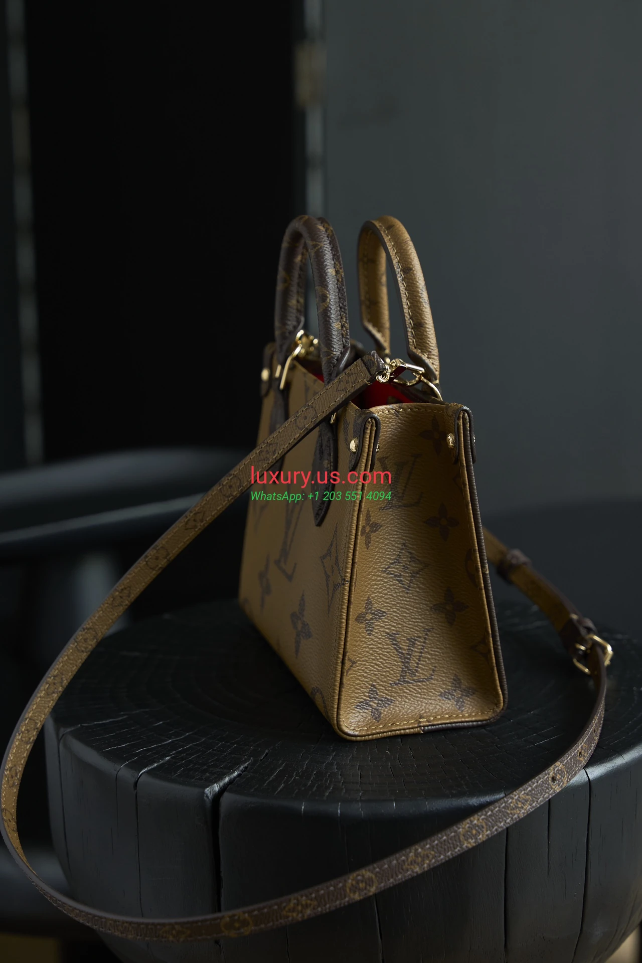 LOUISVUITTON OnTheGo M46839 20x15x9 cm - Replica Bag high-quality replicas, exquisite design, perfect details. LOUISVUITTON OnTheGo M46839 20x15x9 cm - Replica Bag high-quality replicas, exquisite design, perfect details.