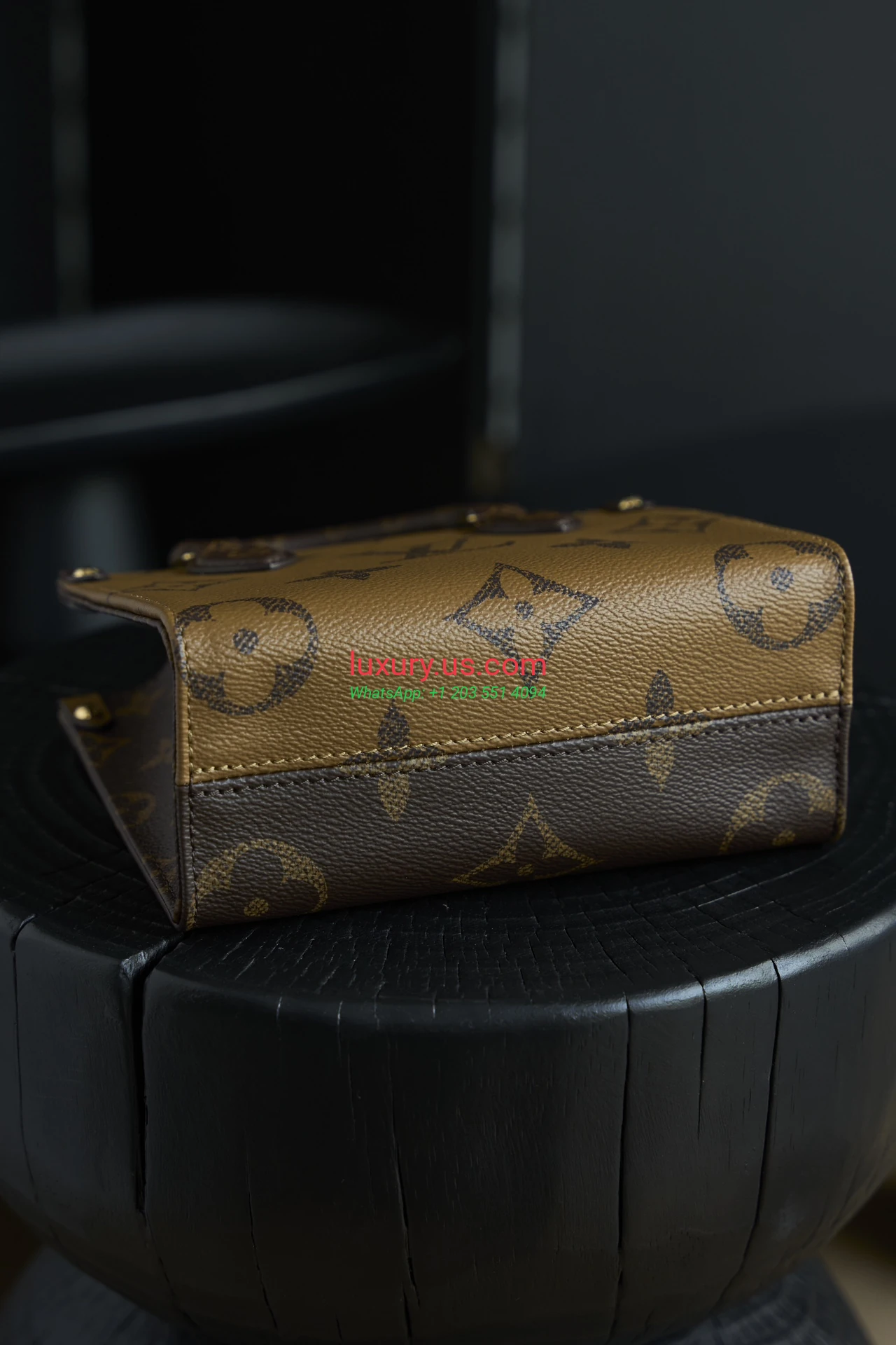 LOUISVUITTON OnTheGo M46839 20x15x9 cm - Replica Bag high-quality replicas, exquisite design, perfect details. LOUISVUITTON OnTheGo M46839 20x15x9 cm - Replica Bag high-quality replicas, exquisite design, perfect details.