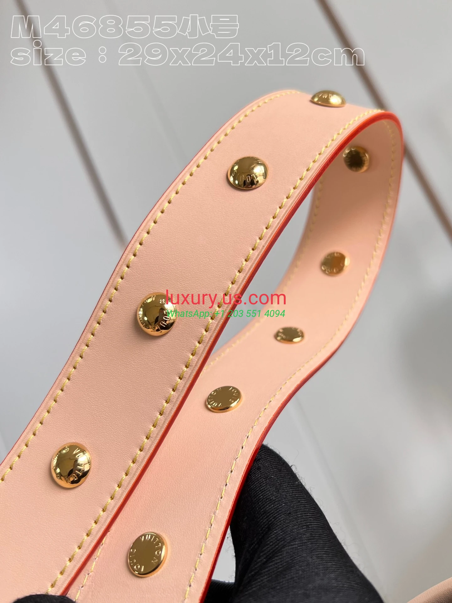 LOUISVUITTON CarryAll M46855 29x24x12 cm - Replica Bag high-quality replicas, exquisite design, perfect details. LOUISVUITTON CarryAll M46855 29x24x12 cm - Replica Bag high-quality replicas, exquisite design, perfect details.