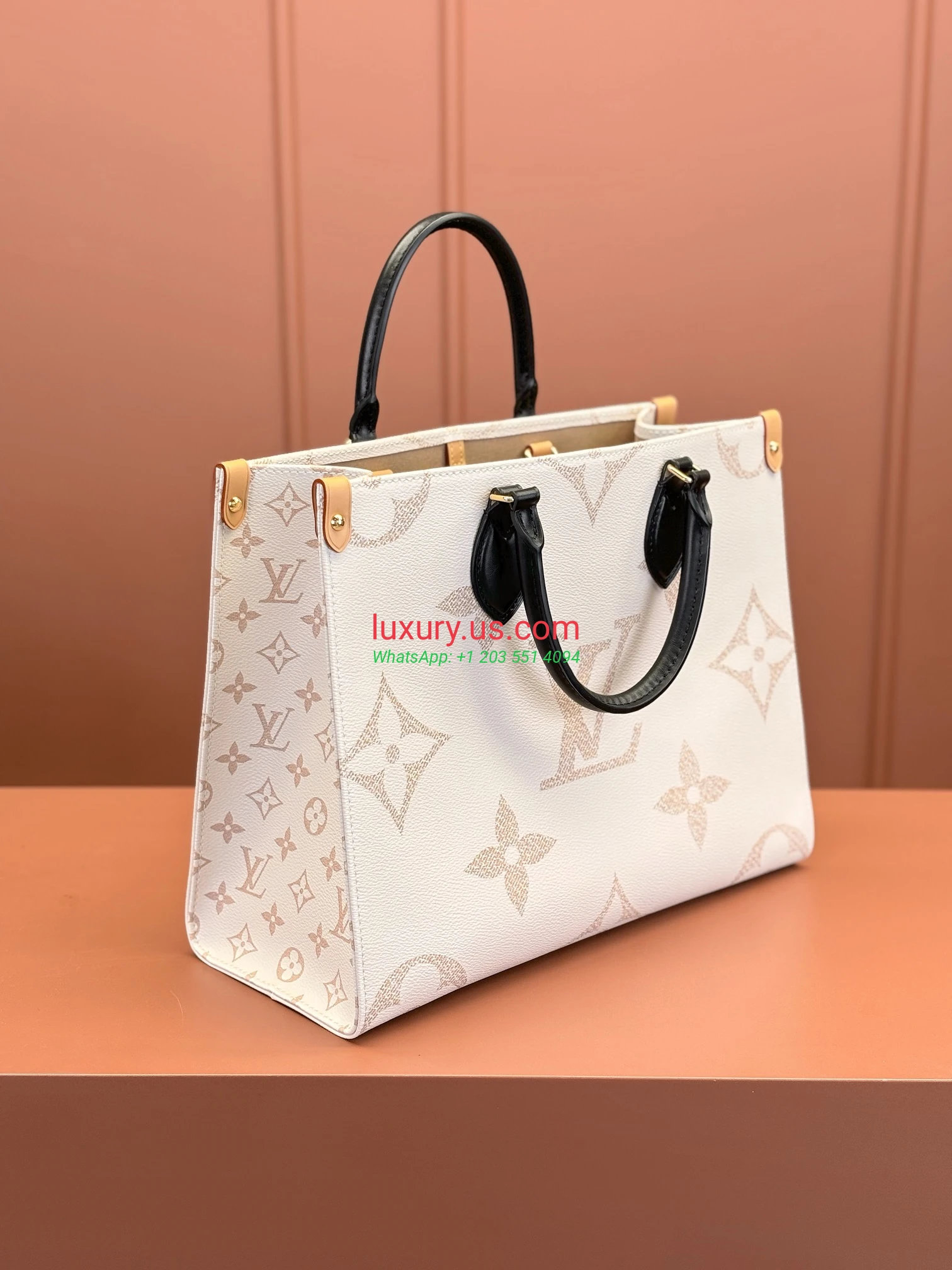LOUISVUITTON OnTheGo M46912 35x27x14 cm - Replica Bag high-quality replicas, exquisite design, perfect details. LOUISVUITTON OnTheGo M46912 35x27x14 cm - Replica Bag high-quality replicas, exquisite design, perfect details.