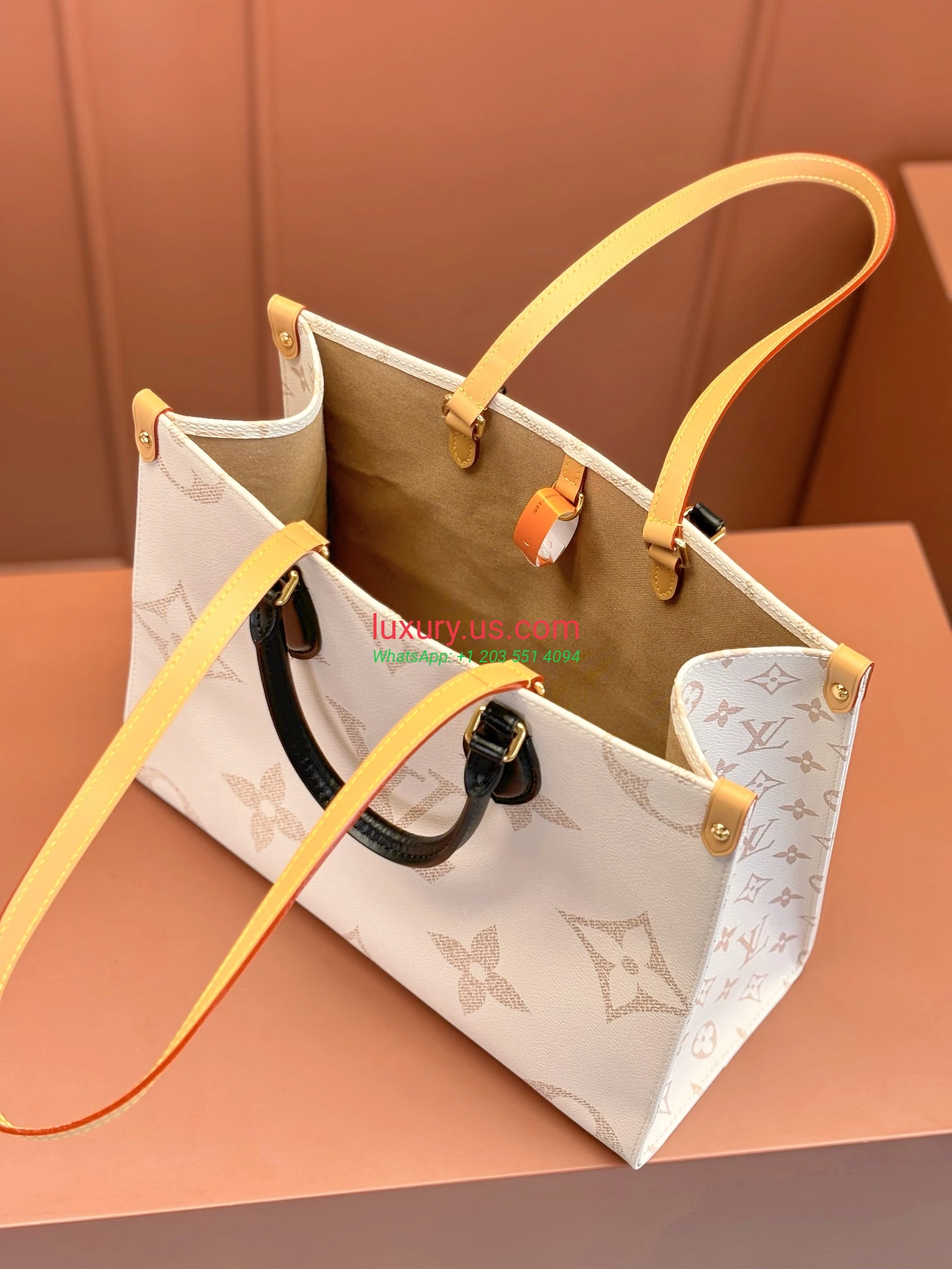 LOUISVUITTON OnTheGo M46912 35x27x14 cm - Replica Bag high-quality replicas, exquisite design, perfect details. LOUISVUITTON OnTheGo M46912 35x27x14 cm - Replica Bag high-quality replicas, exquisite design, perfect details.