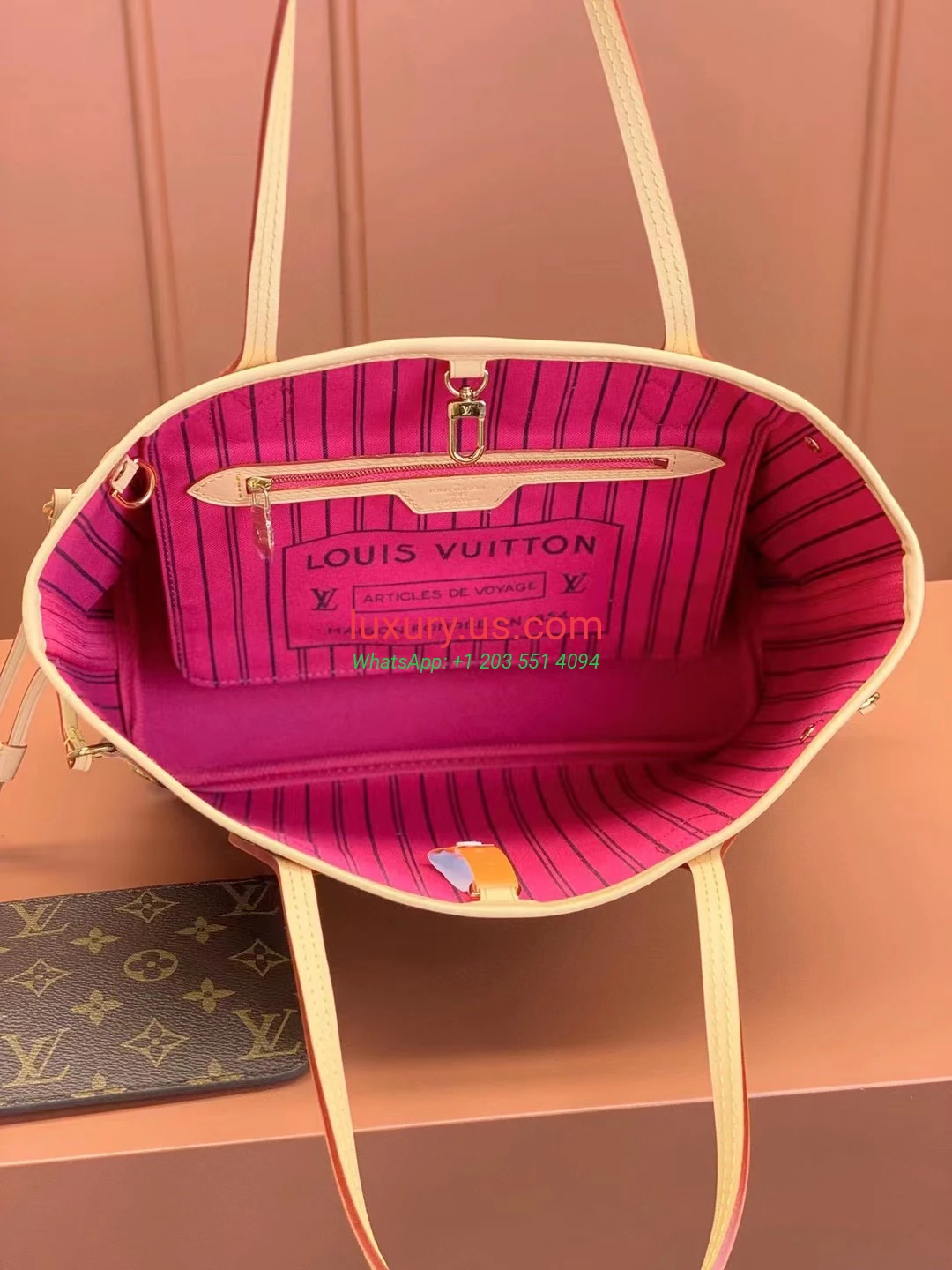 LOUISVUITTON Neverfull M46979 29x21x12 cm Pink - Replica Bag high-quality replicas, exquisite design, perfect details. LOUISVUITTON Neverfull M46979 29x21x12 cm Pink - Replica Bag high-quality replicas, exquisite design, perfect details.