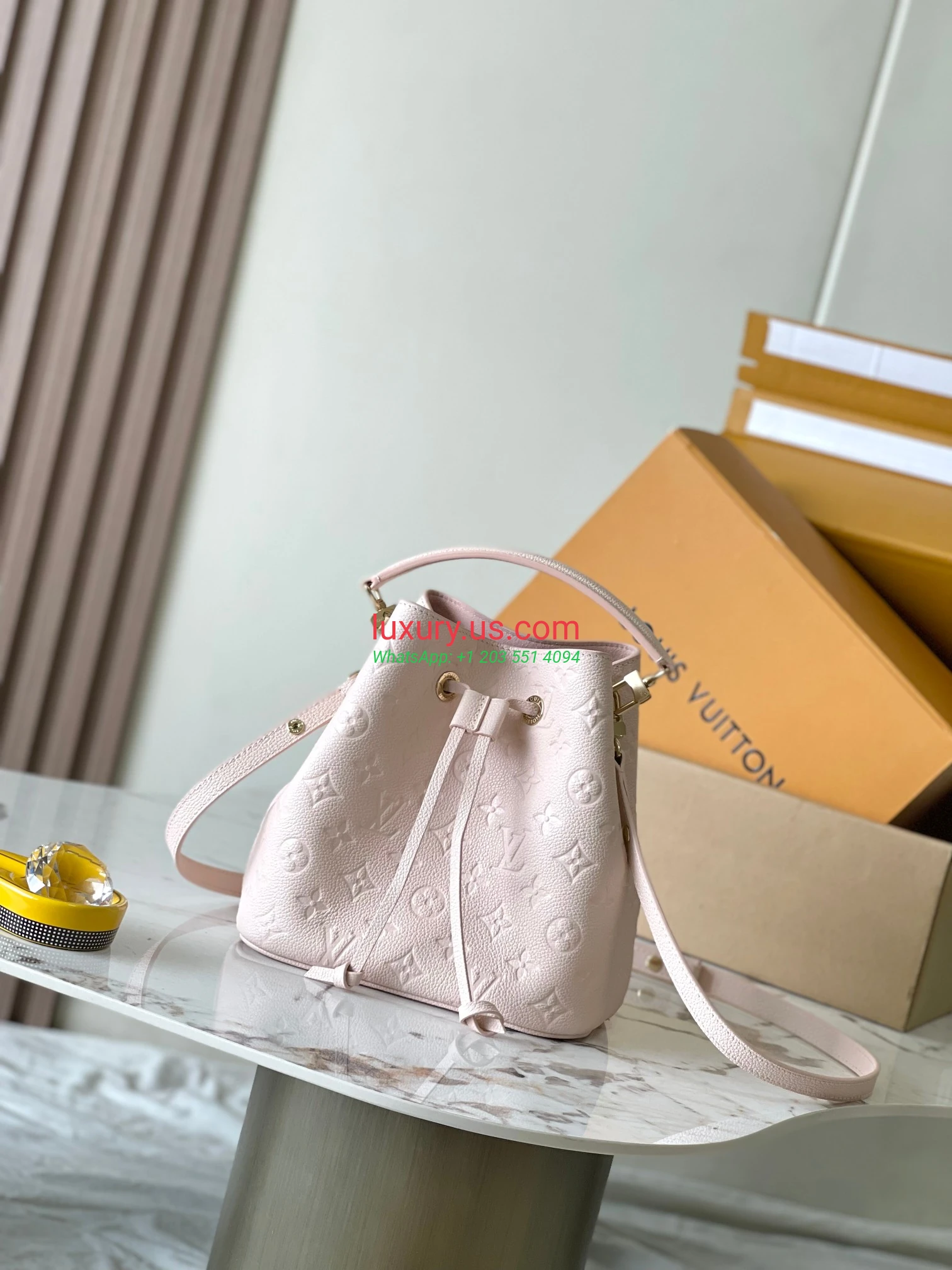 LOUISVUITTON Noé M47038 20x20x13 cm Pink - Replica Bag high-quality replicas, exquisite design, perfect details. LOUISVUITTON Noé M47038 20x20x13 cm Pink - Replica Bag high-quality replicas, exquisite design, perfect details.
