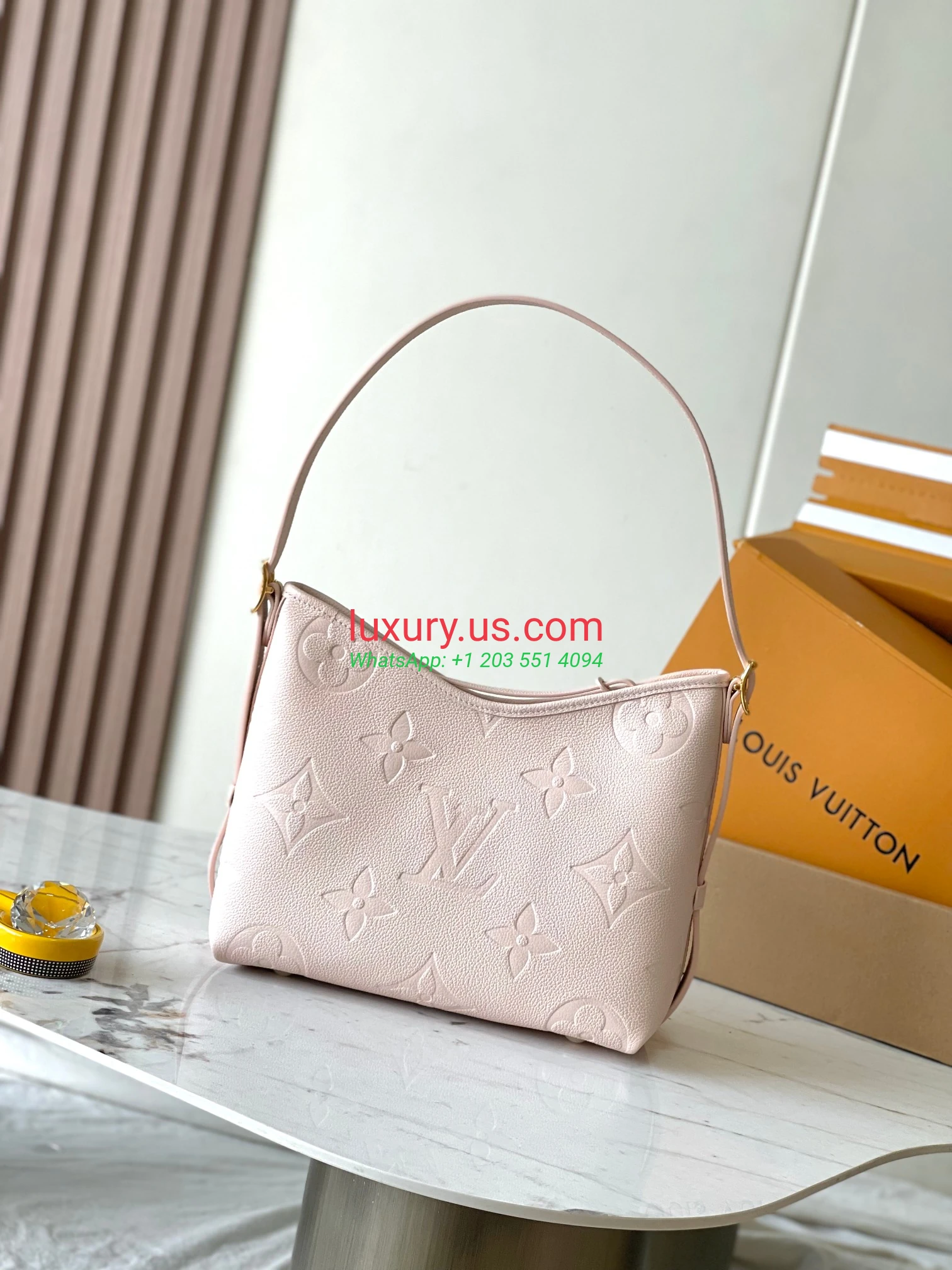 LOUISVUITTON CarryAll M47082 29x24x12 cm Light Pink - Replica Bag high-quality replicas, exquisite design, perfect details. LOUISVUITTON CarryAll M47082 29x24x12 cm Light Pink - Replica Bag high-quality replicas, exquisite design, perfect details.