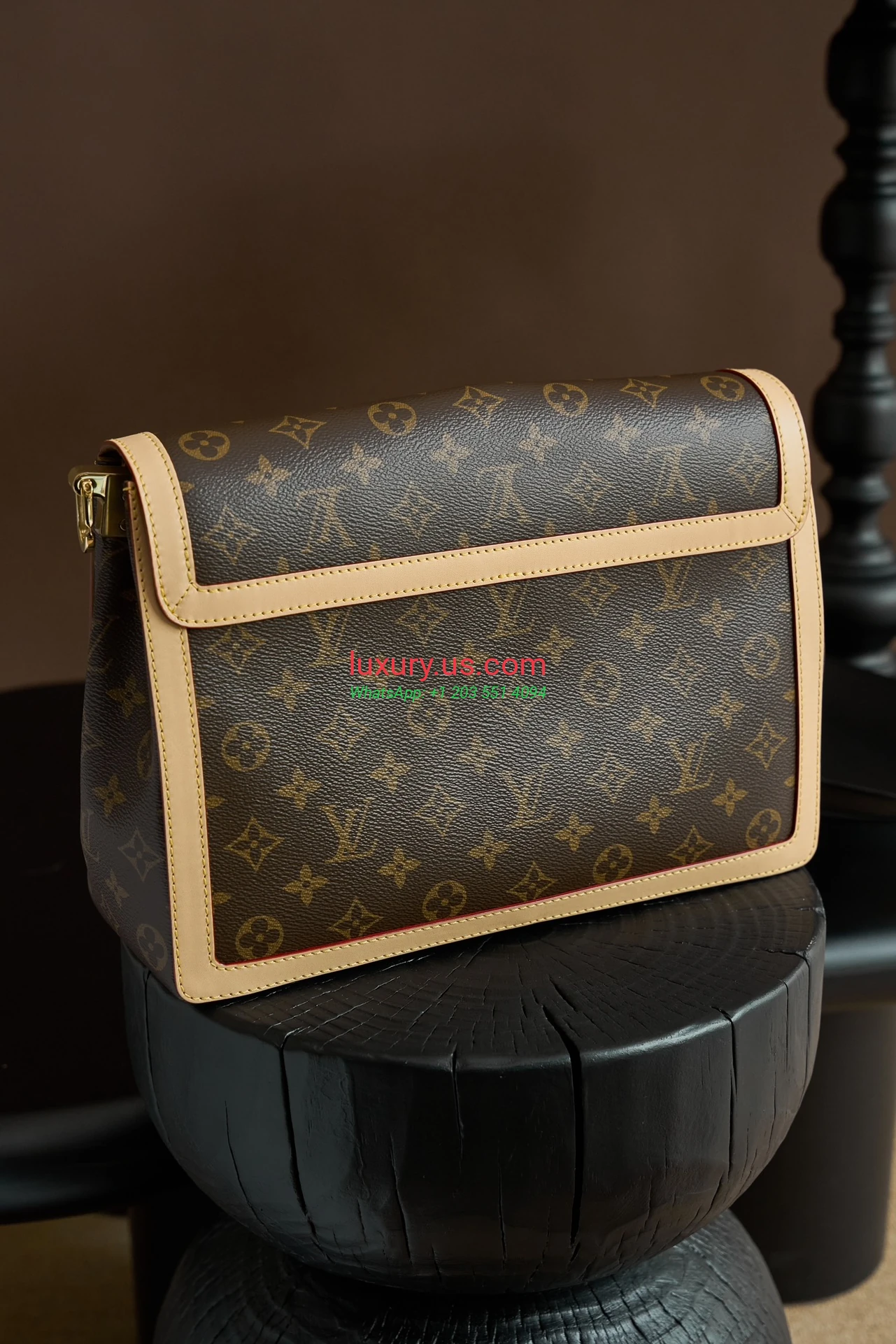 LOUISVUITTON Dauphine M47149 28x20x11 cm - Replica Bag high-quality replicas, exquisite design, perfect details. LOUISVUITTON Dauphine M47149 28x20x11 cm - Replica Bag high-quality replicas, exquisite design, perfect details.