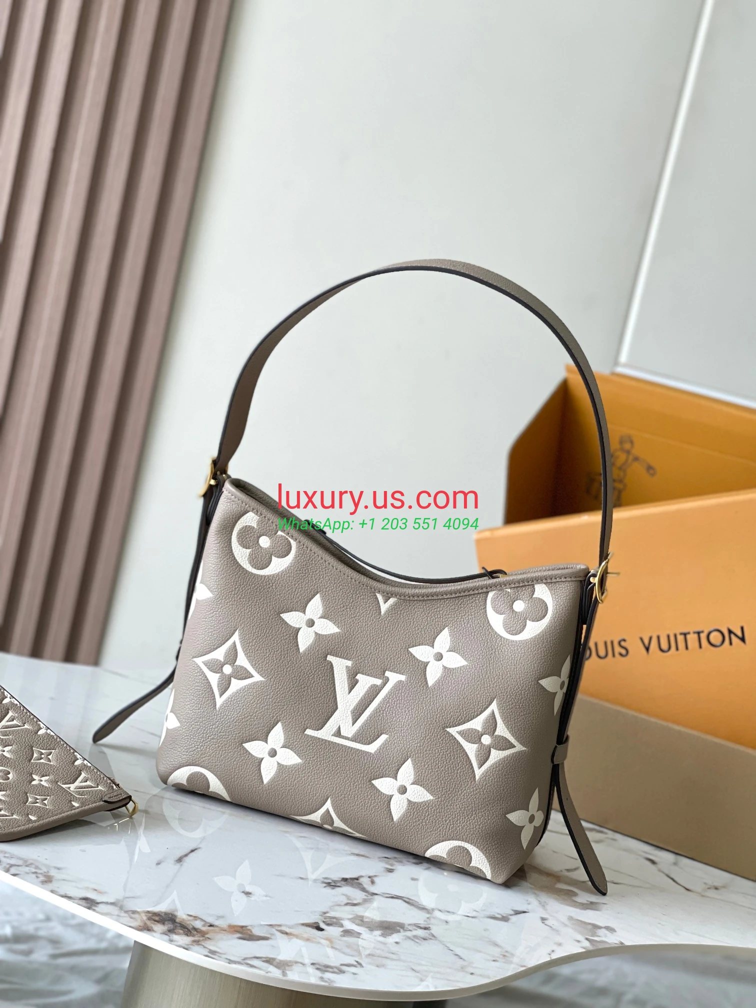 LOUISVUITTON CarryAll M47180 29x24x12 cm Elephant Gray - Replica Bag high-quality replicas, exquisite design, perfect details. LOUISVUITTON CarryAll M47180 29x24x12 cm Elephant Gray - Replica Bag high-quality replicas, exquisite design, perfect details.