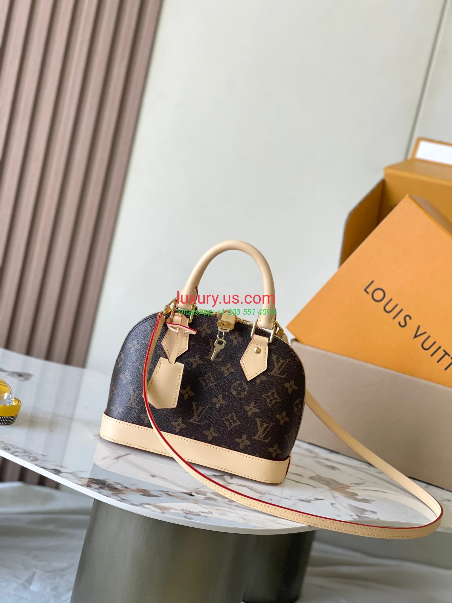 Louis Vuitton Alma M53152 23.5x17.5x11.5 cm - Replica Bag high-quality replicas, exquisite design, perfect details. Louis Vuitton Alma M53152 23.5x17.5x11.5 cm - Replica Bag high-quality replicas, exquisite design, perfect details.