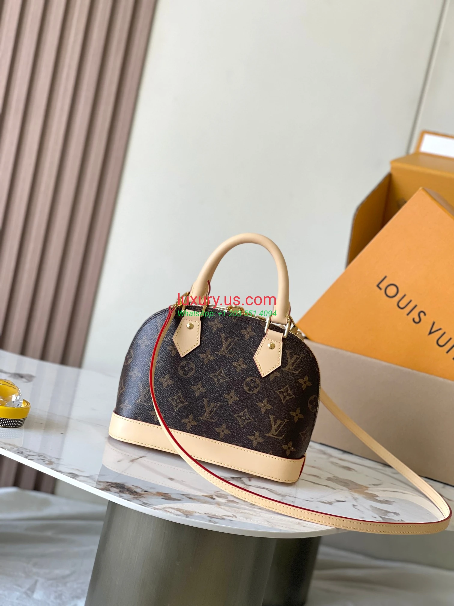 Louis Vuitton Alma M53152 23.5x17.5x11.5 cm - Replica Bag high-quality replicas, exquisite design, perfect details. Louis Vuitton Alma M53152 23.5x17.5x11.5 cm - Replica Bag high-quality replicas, exquisite design, perfect details.