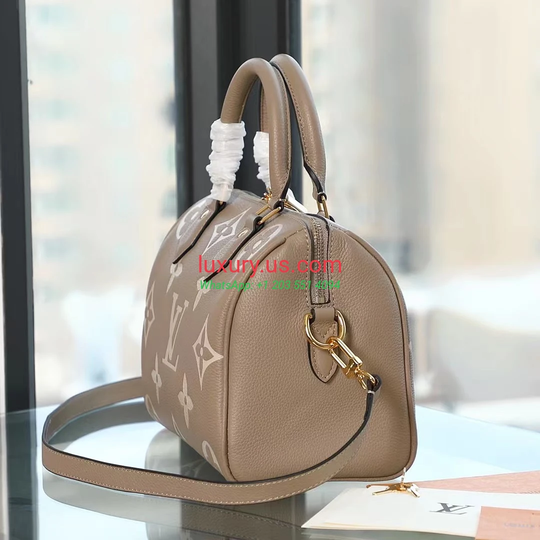 LOUISVUITTON Speedy M59273 25x19x15 cm Beige - Replica Bag high-quality replicas, exquisite design, perfect details. LOUISVUITTON Speedy M59273 25x19x15 cm Beige - Replica Bag high-quality replicas, exquisite design, perfect details.