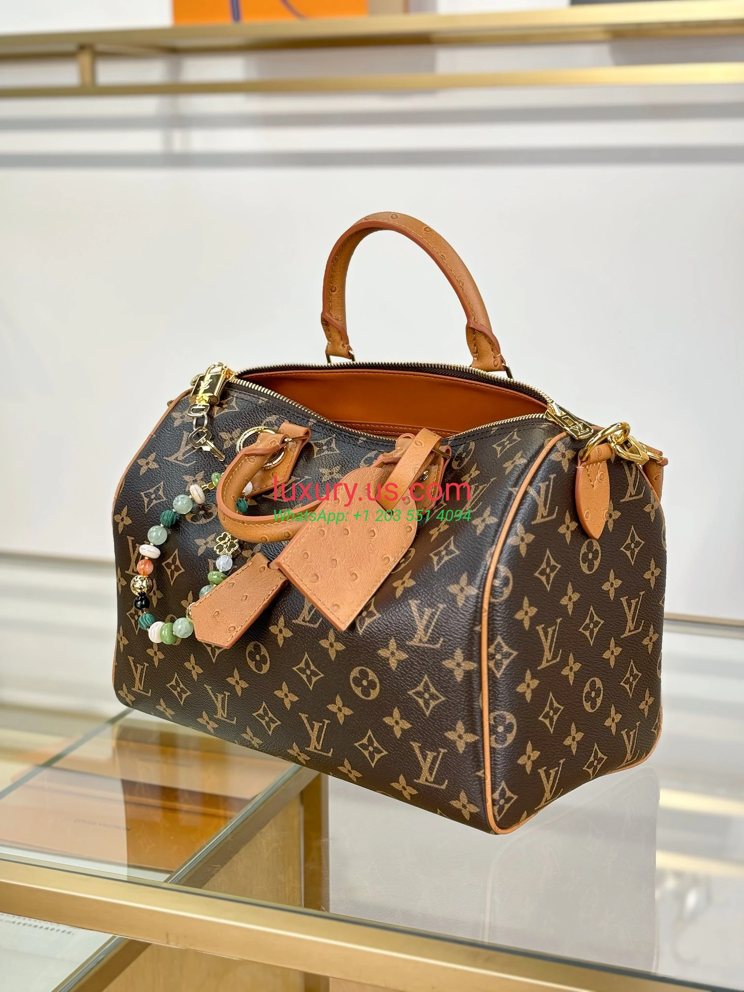 LOUISVUITTON Speedy N87212 30x21x17 cm - Replica Bag high-quality replicas, exquisite design, perfect details. LOUISVUITTON Speedy N87212 30x21x17 cm - Replica Bag high-quality replicas, exquisite design, perfect details.